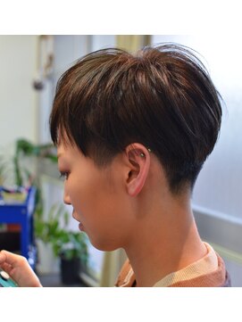 ポタム 東中野(potamu) 刈り上げショート