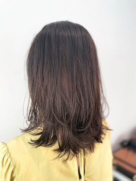 シーバイトリコ 市川(SEA by tricot) くびれ風ミディアム