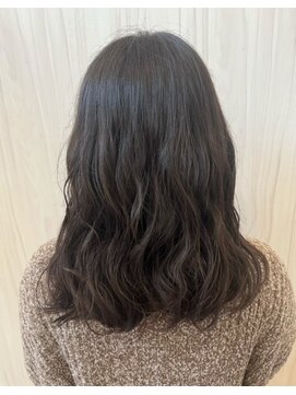 エムツージェイ(M2J) ☆ふんわりパーマ☆