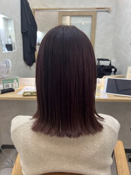 エクラートリアーラ 藤沢店(ECLART Reala) ワインレッドカラー