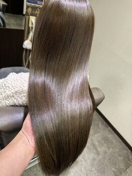 ヘアーアンドリフレ ドゥゼル(Hair&Refle Deux Alies)の写真/「髪がパサつく！うねる！広がる！艶がない！」と困っていませんか？【キラ髪エステ】なら艶めく髪が持続!!