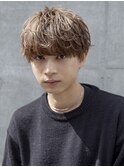 小久保styleフェザーパーマグレーブルーカラー刈り上げショート