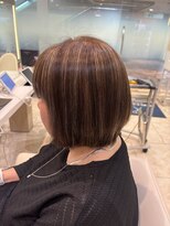 ケンジ 平塚 アネッタ(KENJE annetta)&nbsp;白髪ぼかしハイライトカラー