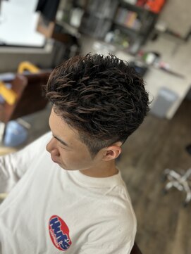 ロム(ROM) スパイキーショート