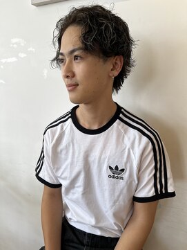 パイレーツ(Pirates Ushiwakamaru Style) ブラウンメッシュシャドーパーマ