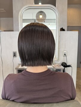 シェル 津山の手店(shel) 大人可愛い切りっぱなしボブ/暗めカラー/秋カラーアッシュグレー