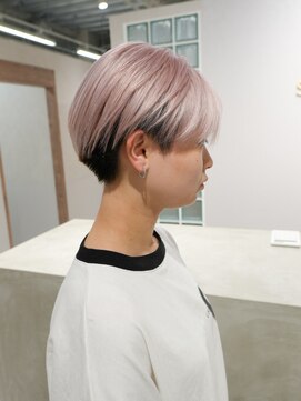 エン 栄店(enne) ココアベージュ/クラゲヘアー/ボブレイヤー/小顔/栄/ネイビー