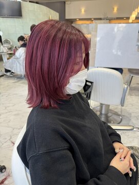 ハーツヘアーズ 五日市店(HEARTS hair's) ダブルカラー／ウルフカット／ブリーチ／レッドカラー