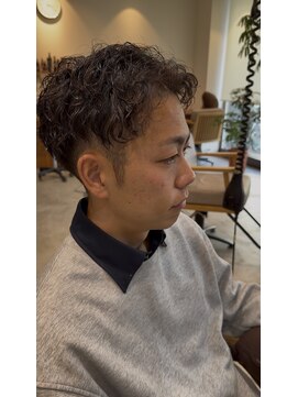 セカンドプレイス(2nd place) ナチュラルに動くツイスパスタイル