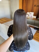 アンボス(Ambos)&nbsp;大人気のグレージュカラー！