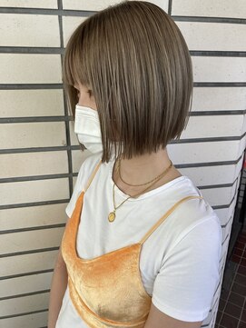 ワープ 青葉台(WARP) ベージュ/ダブルカラー/ブリーチ/ボブ/青葉台