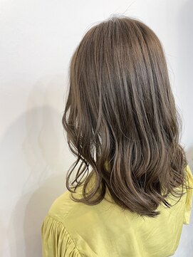 ルヴェルヘアー(Revel hair) オリーブベージュ☆柔らかウェーブ