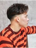 ワイルドアップバング　ロースキンフェード