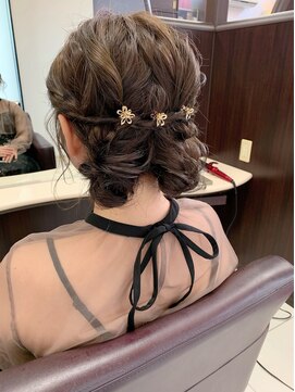 ビューティーサロン クイーン(beauty salon QUEEN) ふわふわツイン団子♪