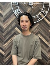 ニュー(ν.) 日野 紘一