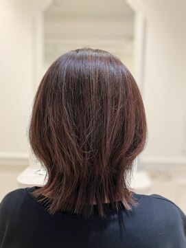 マドレス(m'addresse) ミディアムレイヤーショートウルフ