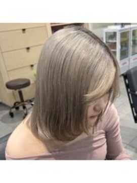 テーラヘアー 南柏店(TELAHAIR) ミルクティーベージュ