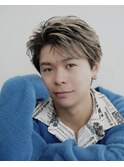 ローライトフェザーショート