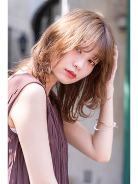 ケイト(kate) kate大宮 ハニーベージュ×モテミディ