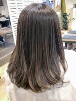 ムルチュラ(muruchura)&nbsp;抜け感ラベージュ　神山賢司