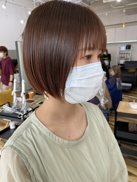 グリーン(green) ナチュラルオレンジの軽やかボブスタイル　bymisaki