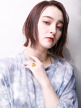 クラッチ 天王寺(CLUTCH) 大人可愛い２０代３０代４０代小顔濡れ髪ショートA4