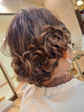 シャンプーボーイ ヘアセット花