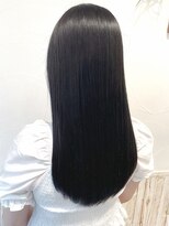 ネオリーブアオバ 高田馬場店(Neolive aoba)&nbsp;アディクシーカラーネイビーブラックで仕上げた暗髪カラー