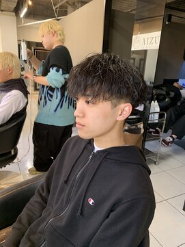 アイズ 海老名(AIZU) ツイストスパイラルパーマ ツイストパーマ メンズカット
