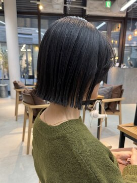 ミィ 表参道(mee.) 切りっぱなしボブ/エアリーロング/美髪/ピンクブラウン/表参道