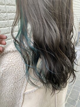 メゾンドムニ 恵比寿(Maison de MUNi) セミディレイヤーカットシアーカラーオリーブベージュ20代30代