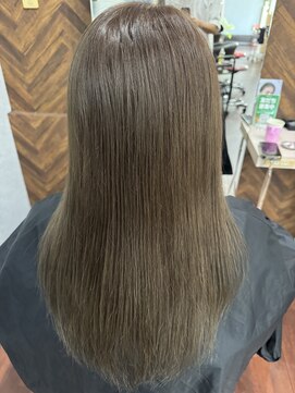 ルレーヴ 船越店(Le reve) 育てる髪色☆白髪染めでもトーン＆艶感あるグレージュヘアー