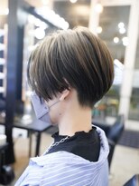 シャロン(SHARON)&nbsp;【SHARON原宿】アンブレラカラー× ハンサムショート