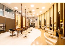 ユニックス イオンモール北戸田店(UNIX)の雰囲気（戸田エリアトップクラスの広々とした店内♪#髪質改善#ヘッドスパ）