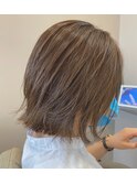 ブリーチなし透明感アッシュベージュ小顔くびれボブウルフ