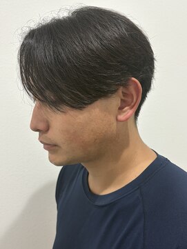 ヒュイル バイ ニアウ(Hwyl by Niau) メンズマッシュセンターパートスパイラルパーマニュアンスパーマ