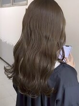 レガーミ(Legami) 透明感ミルクティー◎ブリーチなしベージュ×ウェーブロング