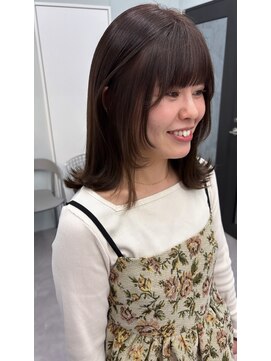 レイヤーカット/ココアグレージュ/顔まわりカット【堀 春菜】