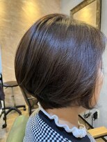 ディアス(DIAS)&nbsp;【大人女性人気】乾かすだけでまとまる艶ショートボブ