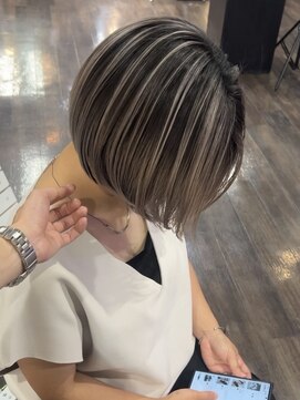 シェルヴ(XELVE) バレイヤージュ/ボブ/30.40代オススメ