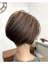 ルーモ(lumo) ☆ちょい刈り上げショートボブ☆