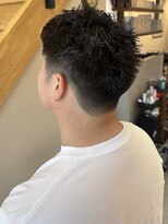 レリコ ニド(Relico-nid) 髪質改善20代30代メンズスパイキーショートピンパーマ 四条烏丸