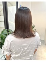 エブリ(evri)&nbsp;髪質改善　縮毛矯正　ミディアム　スタイリング簡単　レイヤー