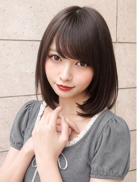 アフロート ディル(AFLOAT D'L) 小顔前髪顔周り可愛いミディアムレイヤーボブ10代20代30代40代