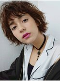 ボサかわ外ハネショートボブ