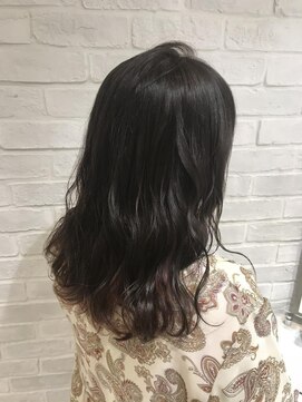 コム(com by neolive) ナチュラルちら見せインナーカラー☆