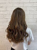 シキ(Shiki)&nbsp;ロング×ベージュ