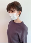 タイトなショートマッシュ/ニュアンスカラー/ぱっつん前髪