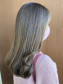 ヘアースタジオテラス グレージュカラー