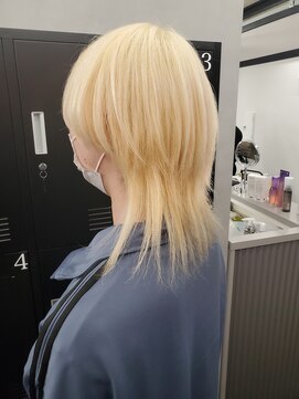 アドラ(ADLLA) ぬきっぱなしウルフ